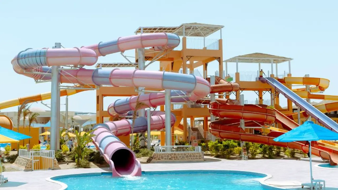 الفندق الباتروس فيتا ريزورت - بورتوفينو - مرسى علم